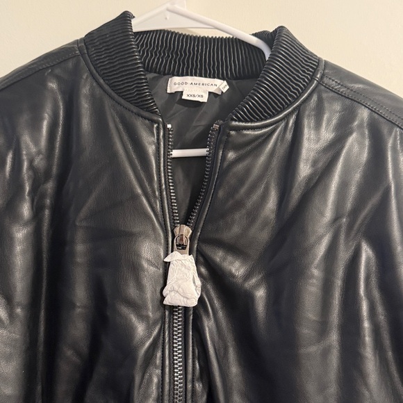 NEW $225 Good American Black Bomber Jacket Xs - Picture 7 of 8